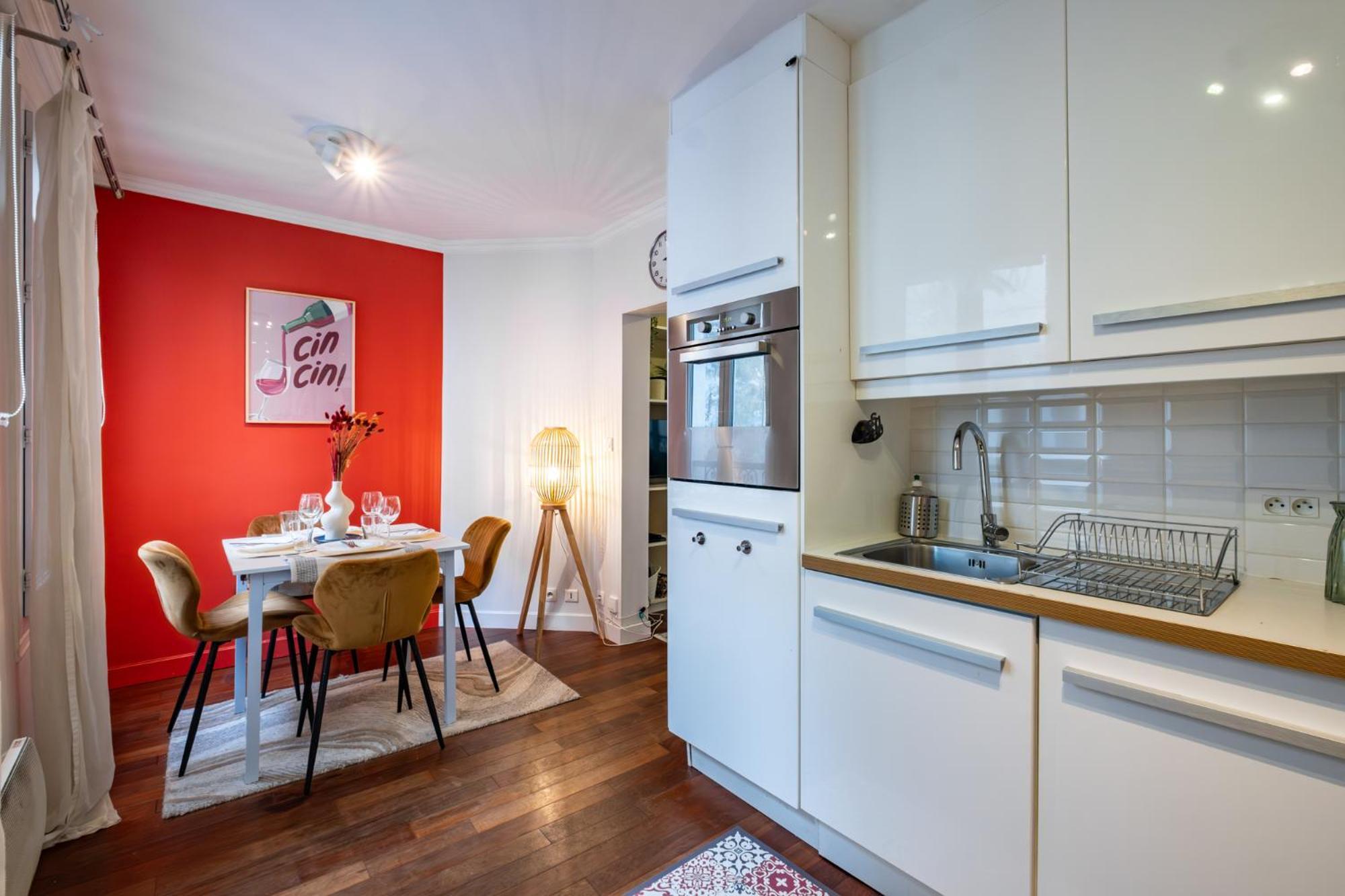 Charming Apartment In Heart Of ปารีส ภายนอก รูปภาพ