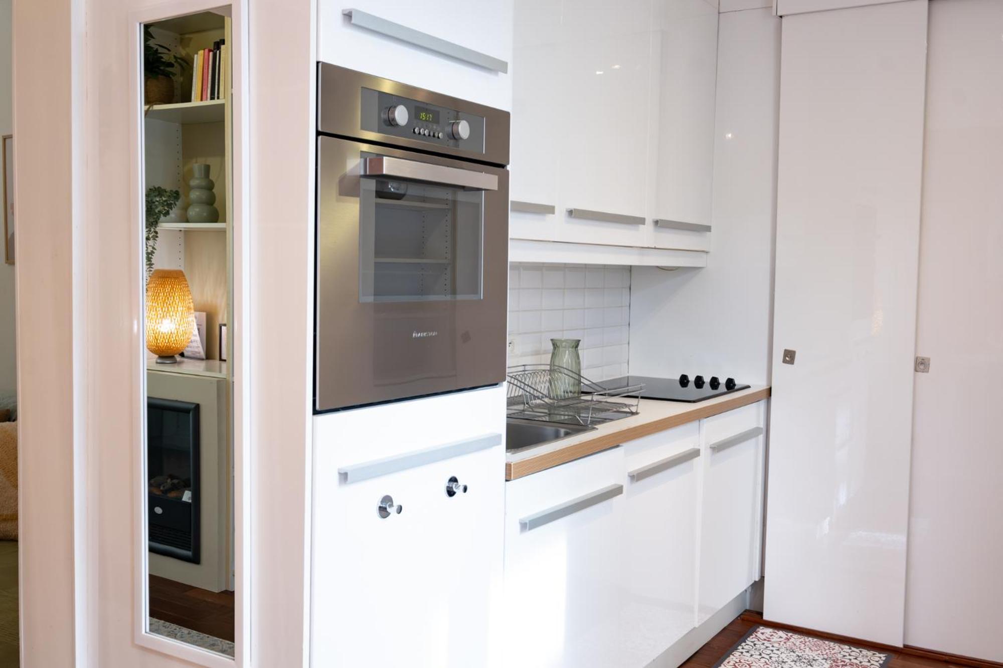 Charming Apartment In Heart Of ปารีส ภายนอก รูปภาพ
